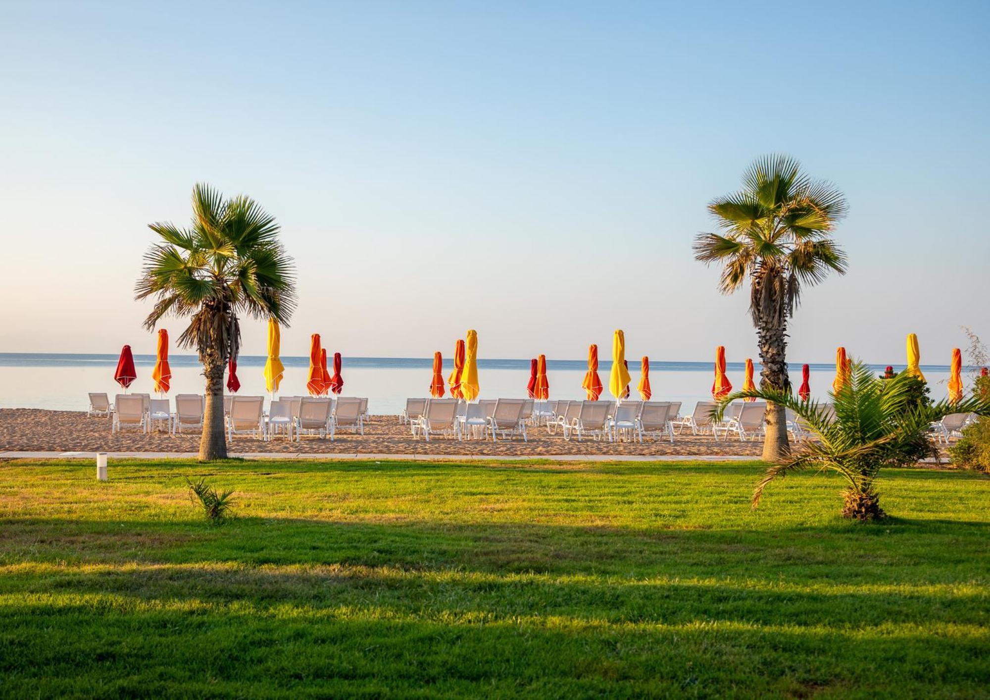 Gmp Bouka Resort Messini Bagian luar foto