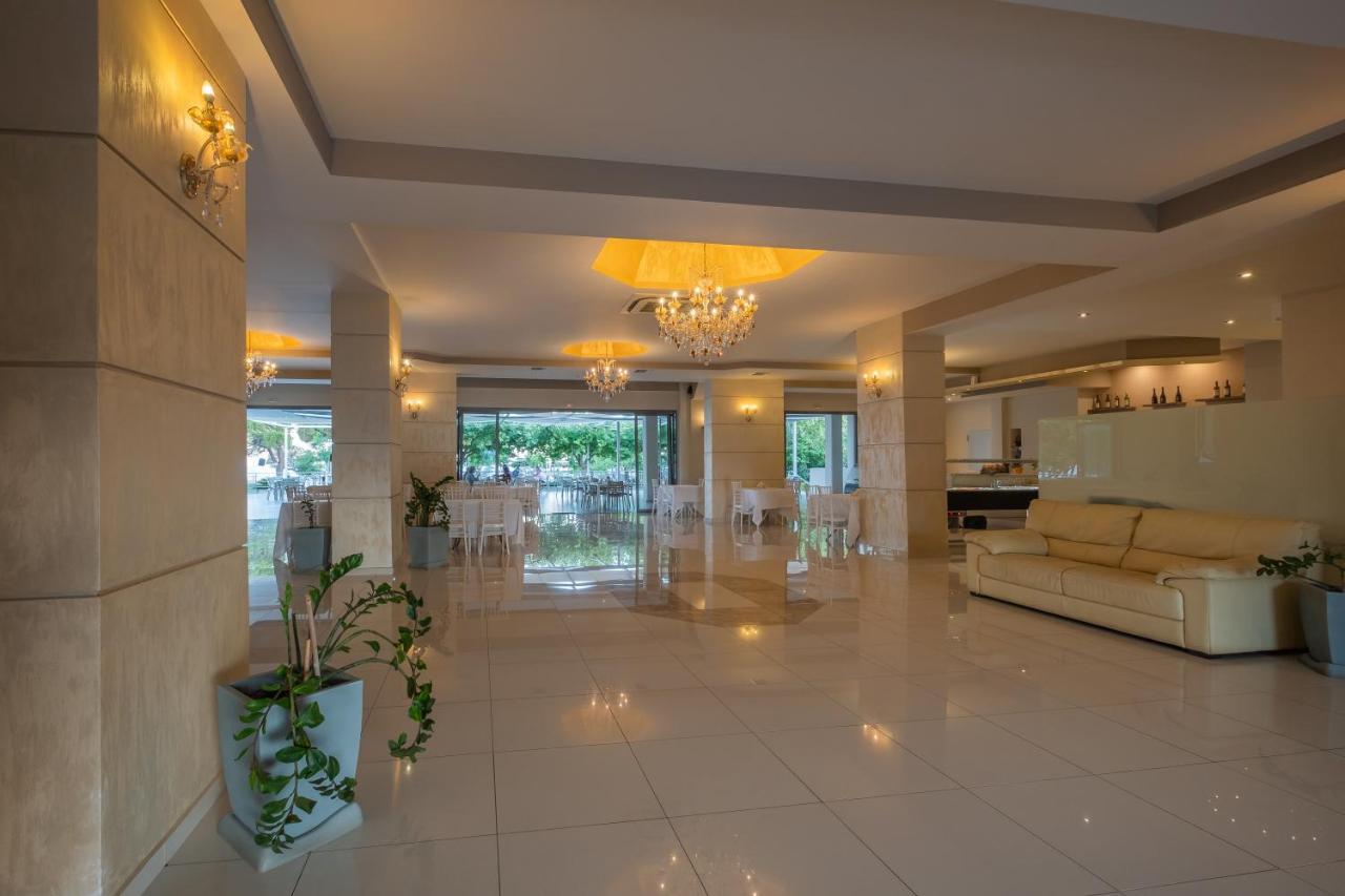 Gmp Bouka Resort Messini Bagian luar foto